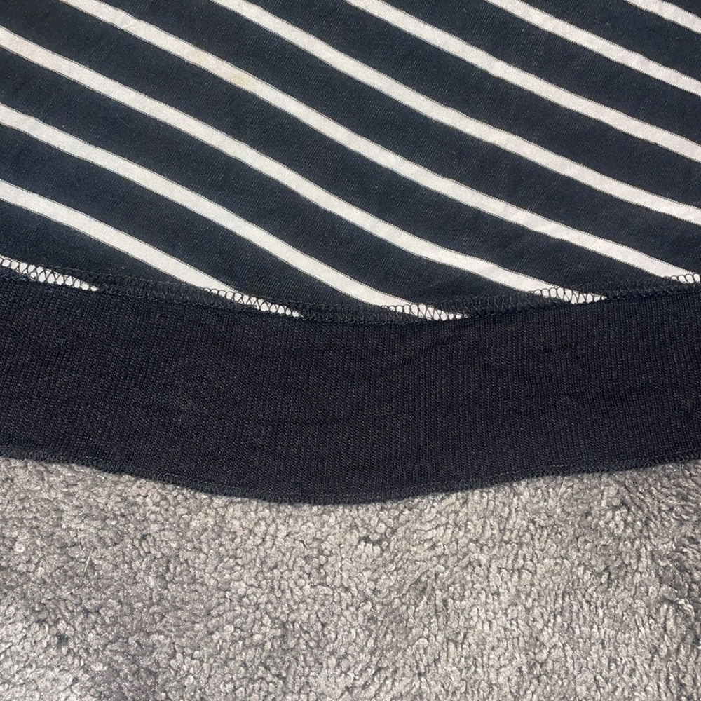 Tunic - Picture 5 of 8